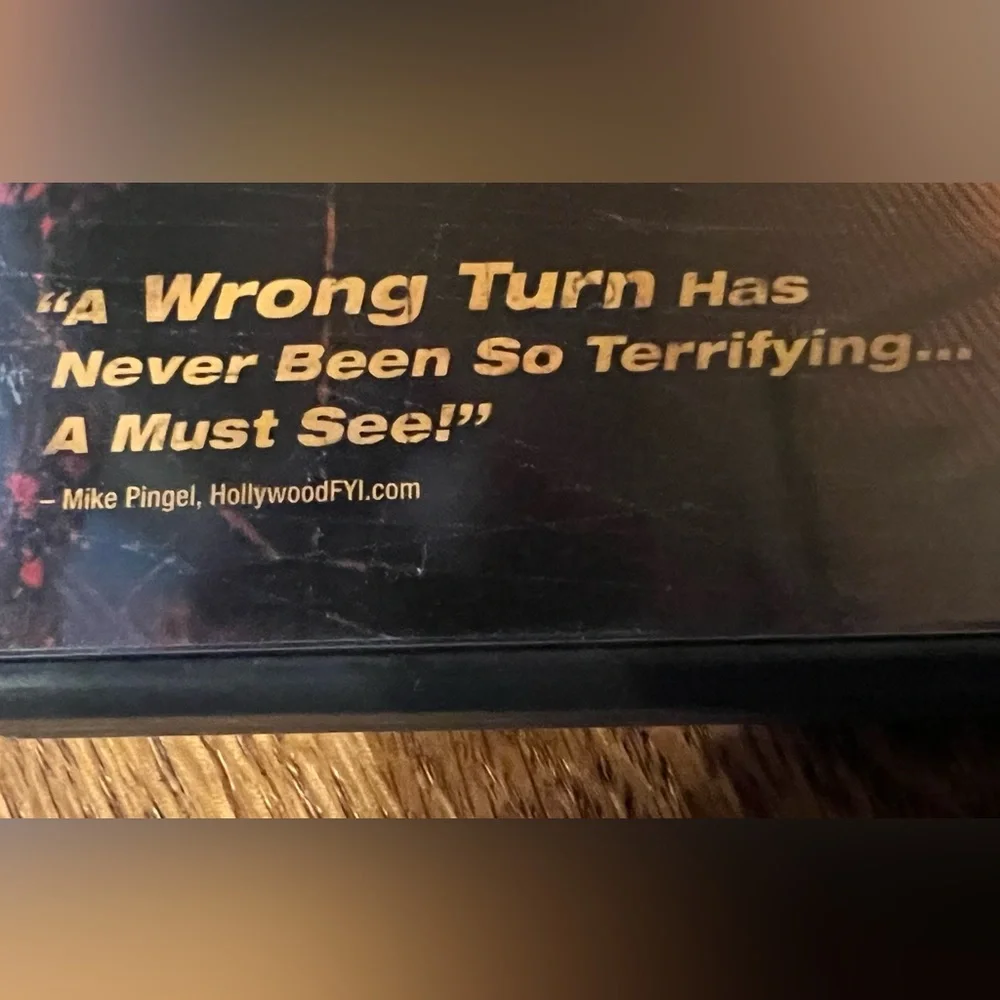 ‼️SOLD‼️ Wrong Turn (DVD) By: Summit Entertainment Presents 🎃 - Picture 2 of 13